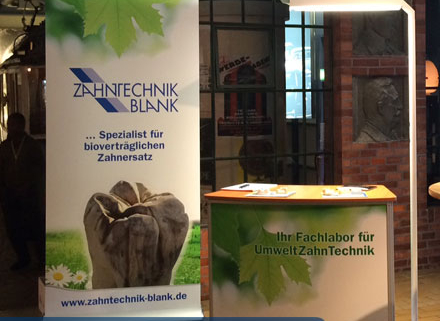 Roll up und Messestand Zahntechnik Blank